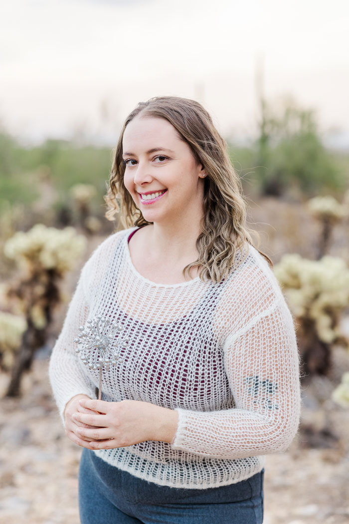 portrait photographer and client in Surprise AZ.