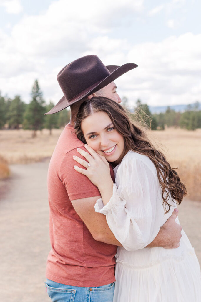 couple portrait photoshoot in Arizona.